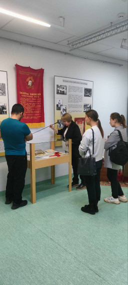 Педагоги гимназии посетили выставку, посвященную жизни и творчеству Александра Александровича Католикова..